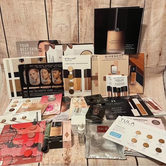 Foundation Sampler - Picture 2 of 3